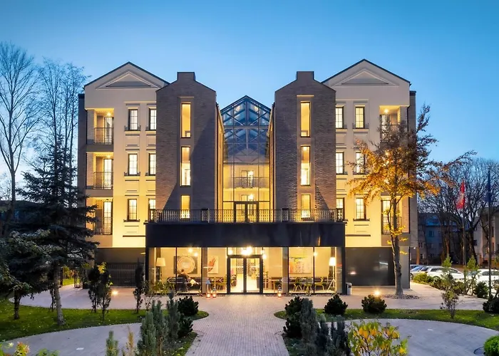 Amsterdam Plaza Hotel & Spa